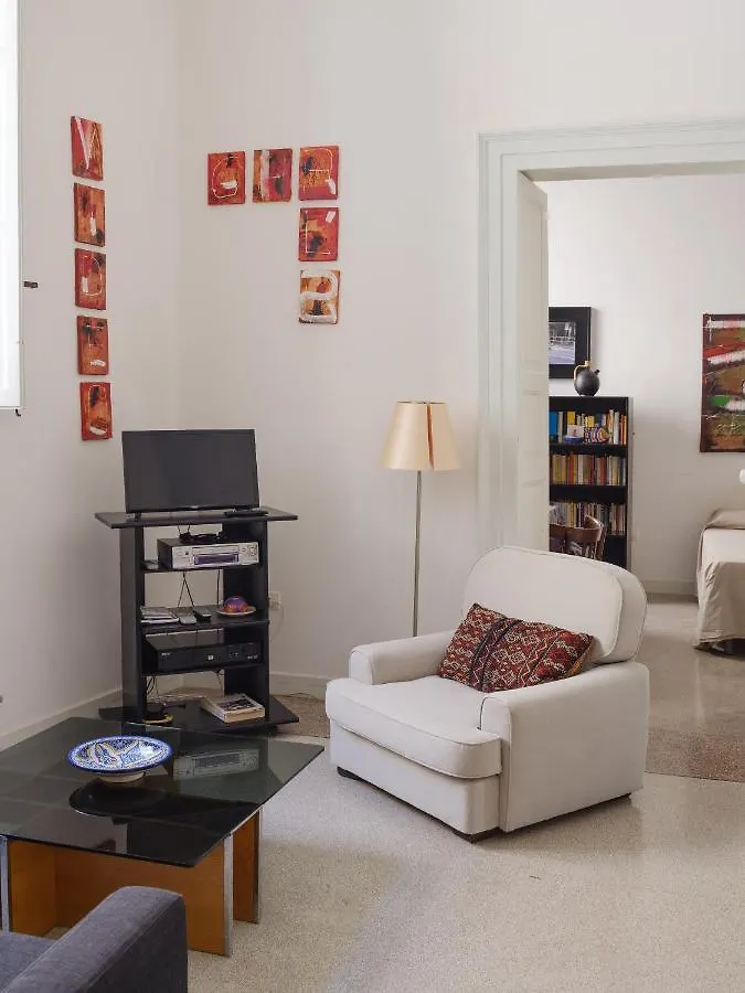 Italianway - Morelli 3 Lecce Italien